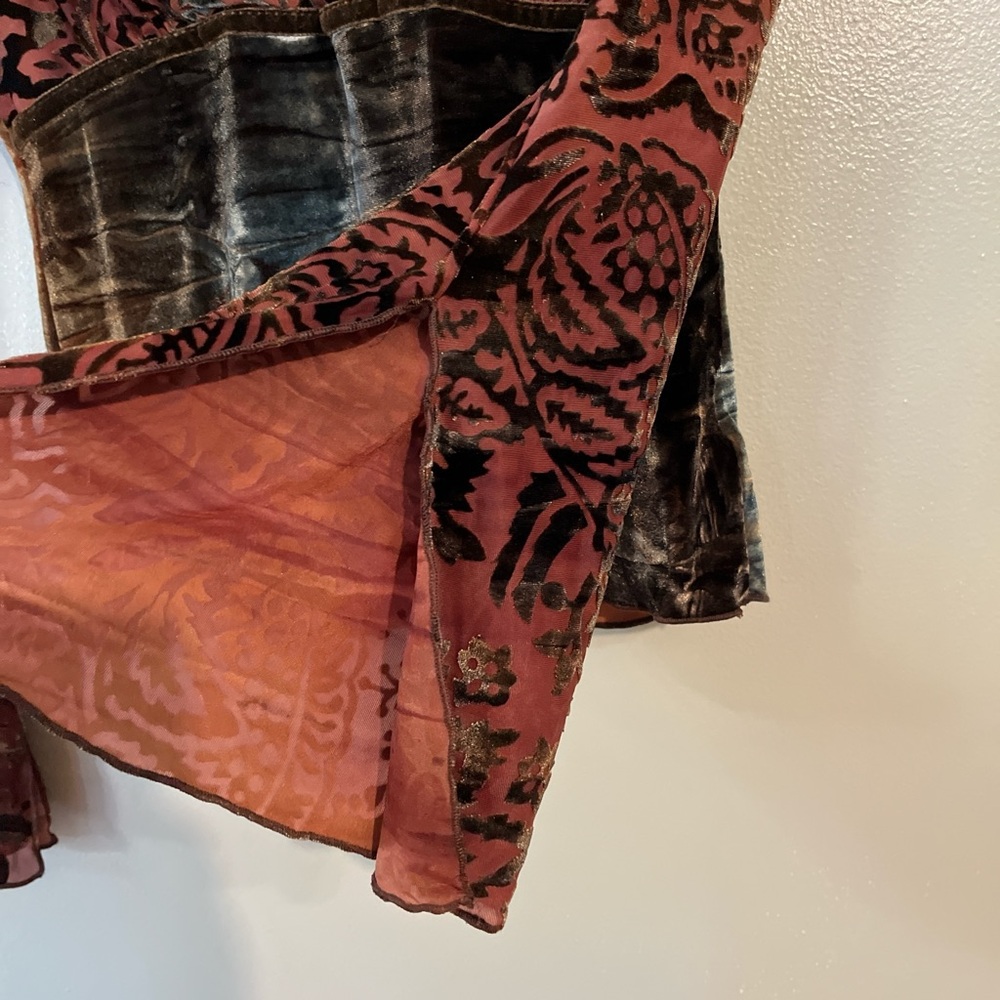 Wet Seal Velvet Wrap Y2K Top Floral PatternBlack and Brown Fall Bell Sleeves S - Picture 4 of 9